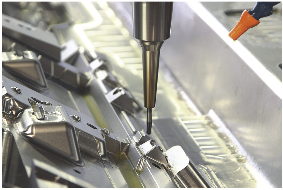 數(shù)控精雕機(jī)床